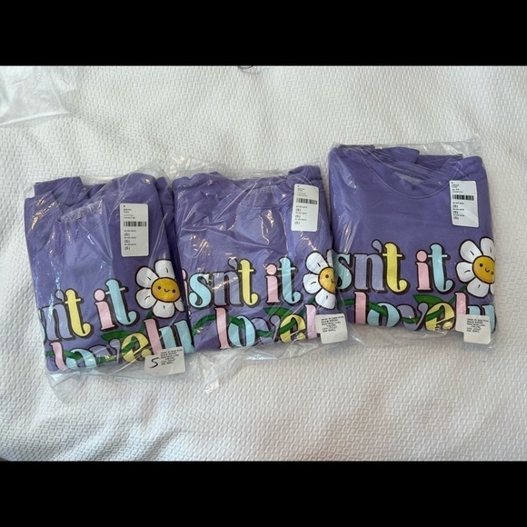 Sami Ryan sweatshirt 'isn't it lovely"purple crewneck - Picture 8 of 8